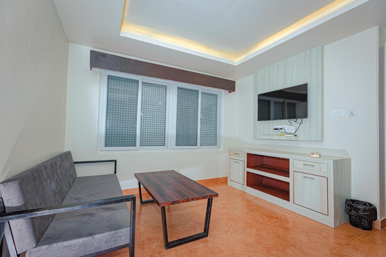 Poms Penthouse Apartment Pokhara Bagian luar foto
